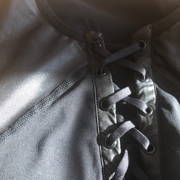 Fabletics corset style black lace up tank - Picture 3 of 16